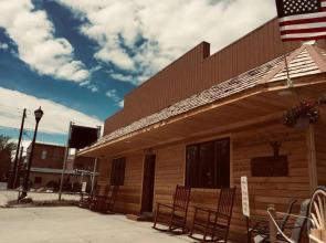 Creekside Downtown Vacation Suites