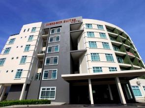 Merdeka Suites Hotel