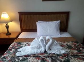 S & C Hotel Suites And Apartments