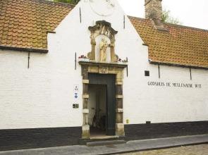 BB Alphabet Luxury Guesthouse And Art Gallery