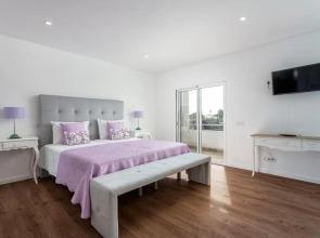 Luxury Vau Beach Villa with Private Pool