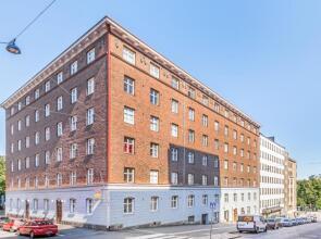 WeHost Modern and Well-equipped Studio with a View @Viides linja 3
