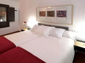 Entre dos Mezquitas. Apto. 9