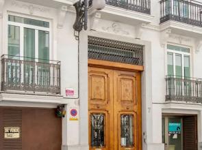 Apartamentos Centrum Luxe by Alterhotels