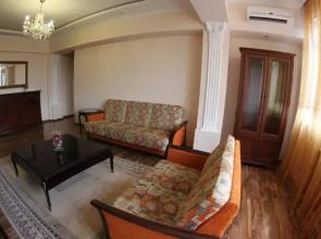 AtHome at Baribayeva 23