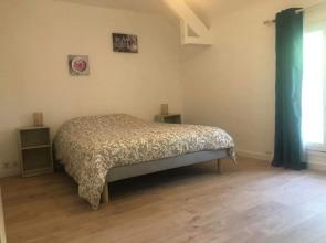 Naïa, F3 avec extérieur et parking