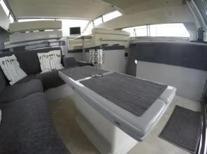 Beautiful and magnific yacht for 6 persons