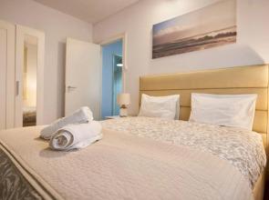 Riverside (with 3 Bedrooms) by JC