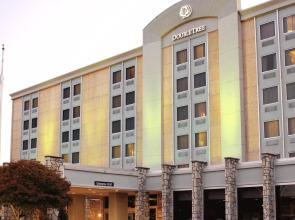 DoubleTree by Hilton Pittsburgh Airport
