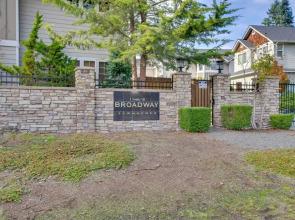 Charming Everett Townhome - 3 Mi to Downtown!