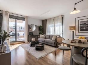 Brezza - 1 Bedroom and Terrace in Goya