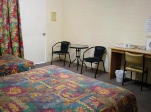 The Islands Inn Motel