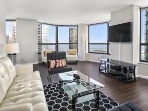 Luxury Suites At North Harbor Tower