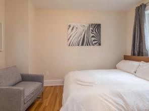 Beautiful 3BR in Heart of North End by Domio
