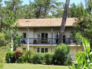 Spacious, 3-bedroom Apartment With Swimming Pool Access and Wifi Nearb