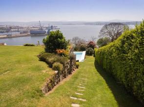 Apartamento con piscina y excelentes vistas