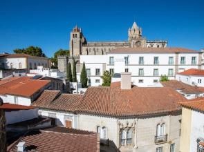 Casa Soure Suites & Apartments