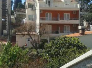 Family House Nožica