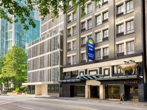 Days Inn by Wyndham Vancouver Downtown