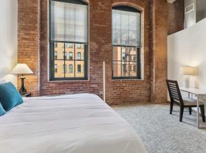 Historic Loft Retreat With Pool