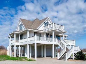 #beach Please 3 Bedroom Home by RedAwning