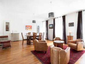 L'Esquisse by Cocoonr