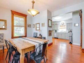 2 Mi to Steamtown Nhs: Family Home w/ Backyard!