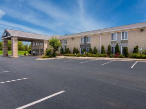 Quality Inn Aurora - Naperville Area