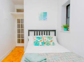 NY011 2 Bedroom Apartment By Senstay