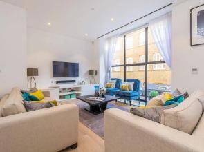 Urban Chic - Baker Street