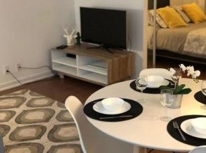 New One Bedroom Condo Downtown-CN TOWER