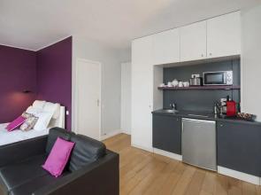 Pick A Flats Eiffel View Studio