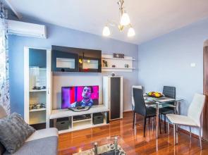 FM Deluxe 1-BDR Apartment - Central Sofia