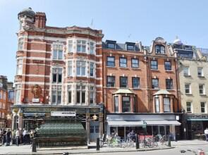 Elegant Oxford Street Apartments