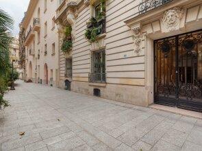 Beautiful Lavish Apartment for 6 in Paris VII by Guestready