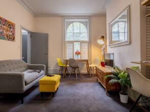 Citadel Apartment Northampton Square