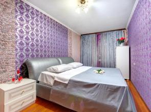 Four-room apartment near the Opera of Ukraine