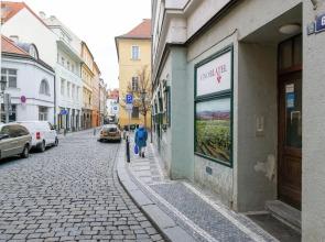 Katerina's Old Town Suite