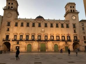 15 Rafael Altamira Apartmento 2 minutes from sea