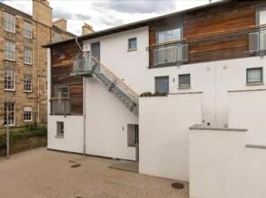 2 Bed Apartment Heart Of Edinburgh