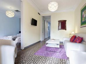 Luxury apartment in central Barcelona