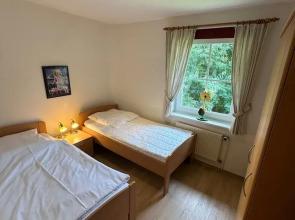 Coastal Comfort With Garden