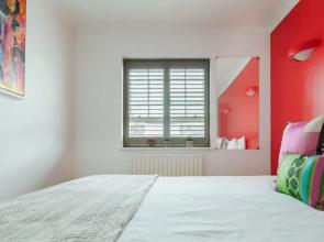 Stylish Apartment With Private Rooftop in Covent Garden