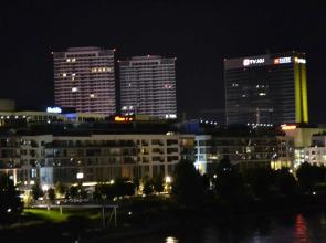 Panorama Apartment with Free Parking