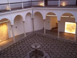 Bonito Ap Centrico Patio Wifi Parking Gratis.