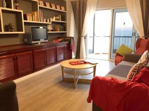 Apartment with 2 Bedrooms in Alicante , with Wonderful Sea View, Furnished Balcony And Wifi