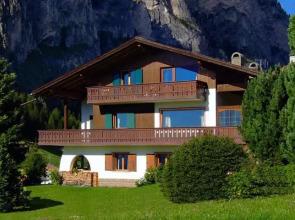 Große Gartenwohnung Haus Forelle