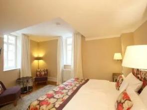 Eltvinum Restaurant Hotel  Vinothek