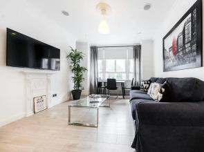 Central London Home by Oxford Street, 6 Guests
