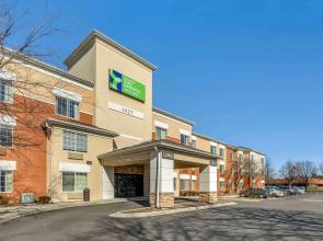 Extended Stay America Select Suites Chicago Naperville East